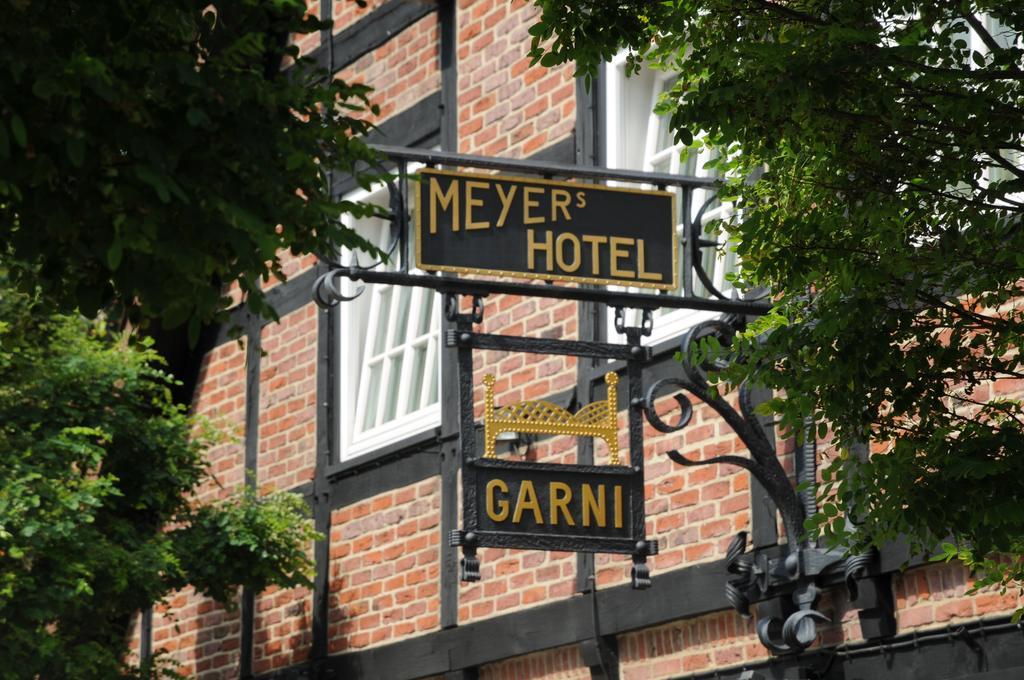 Meyer'S Hotel Garni Seevetal Eksteriør billede